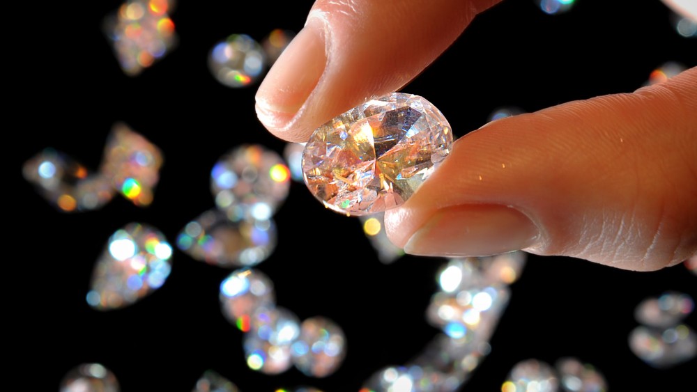 Lab Grown Diamonds Sparkle With Eco-Friendly Brilliance