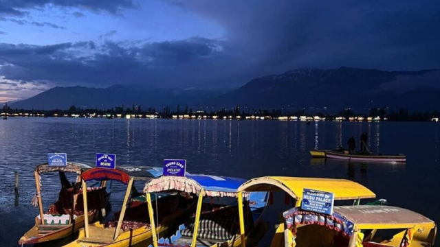 Top 5 Loved Tourist Destinations of India: Kashmir Tops the List