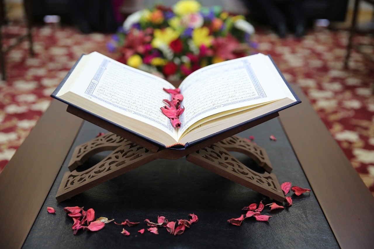 Why Online Quran Websites are a Must-Try for Every Learner in the UK