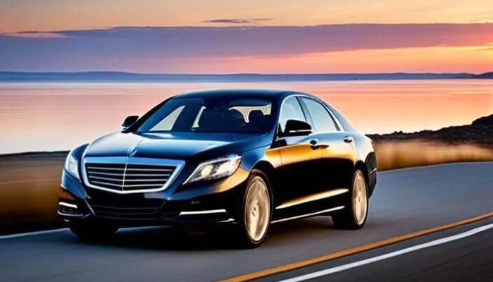 Elevate Your Airport Experience with Limo & Car Services