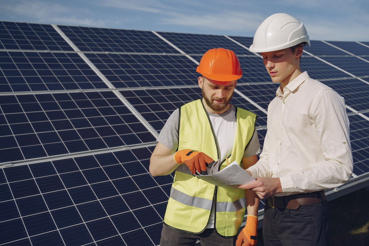 Shifting Towards Sustainability: A Guide to Solar Installation Services
