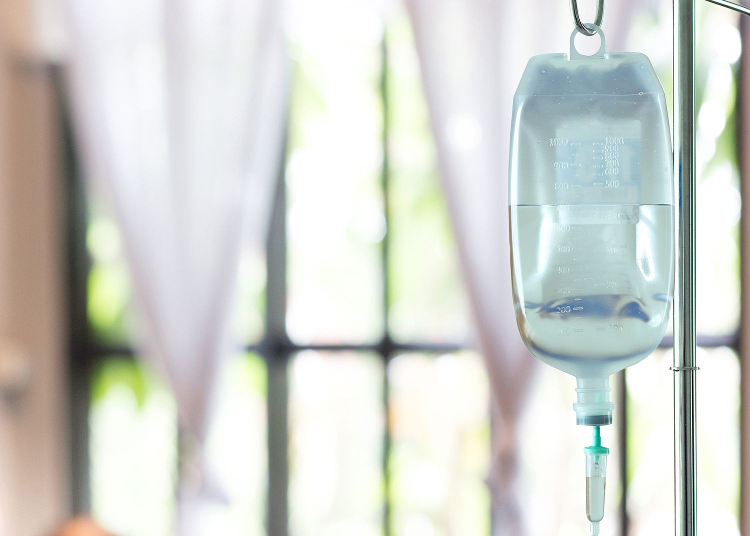 Bringing Comfort Home: Exploring the Ease of IV Fluids at Home
